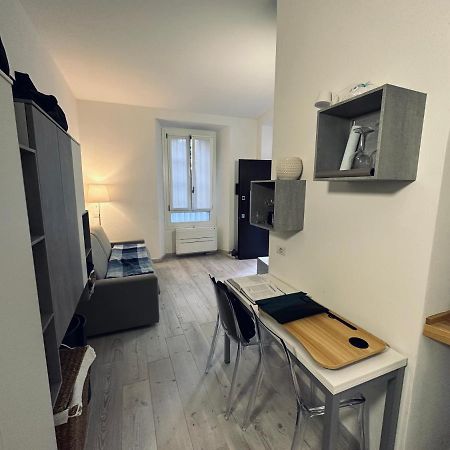 Monolocale In Pieno Centro Milan Exterior photo